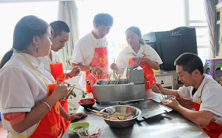 介紹 (2).JPG 介紹 (2).JPG